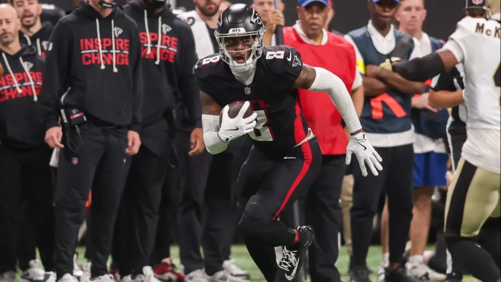 did falcons bench kyle pitts? atlanta te playing sparingly early in week 4 game