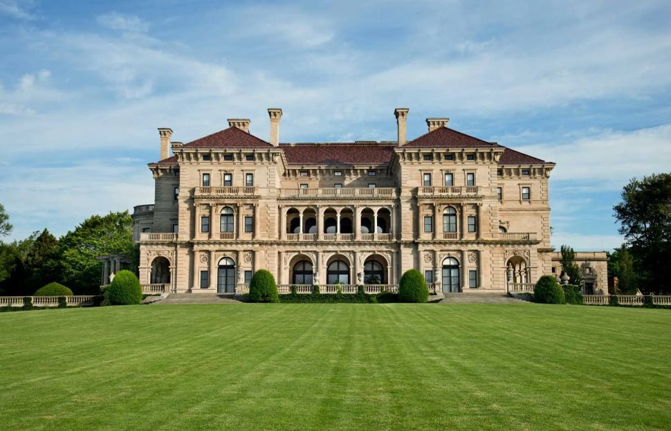 the insider’s guide to exploring newport’s gilded age mansions