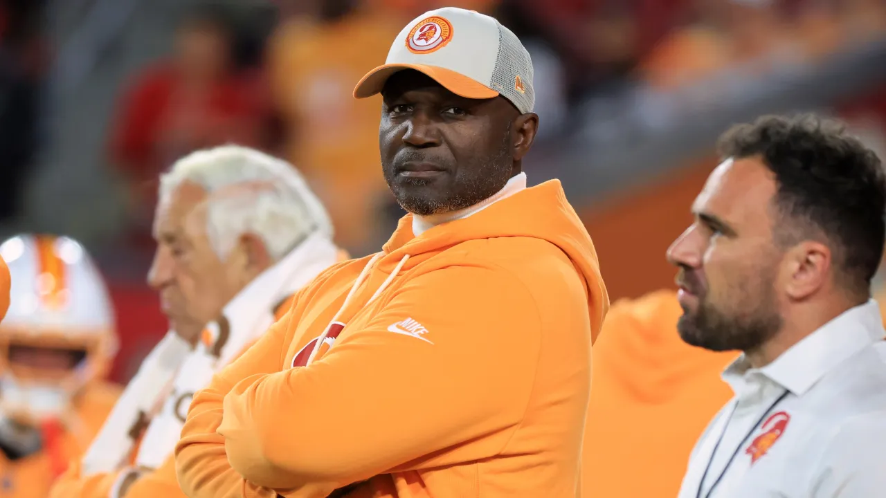 todd bowles' controversial fourth down decision nearly backfires on 'tnf'