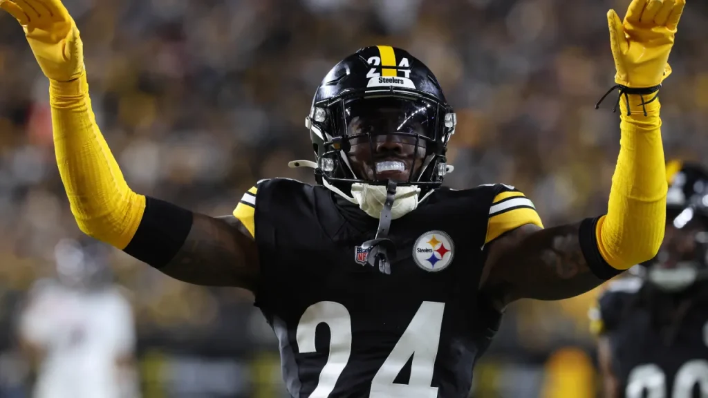 jerry jones reportedly views joey porter jr. trade in similar light to george pickens deal