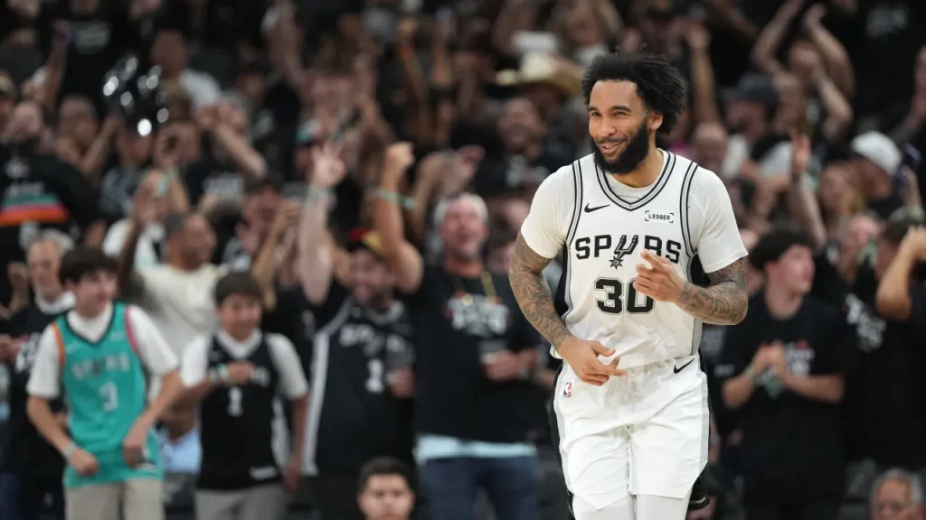 julian champagnie gets brutally honest about his current role for the spurs