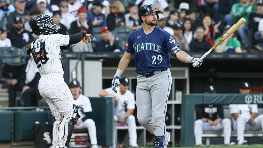 mariners reveal offseason surgery updates for cal raleigh, josh naylor