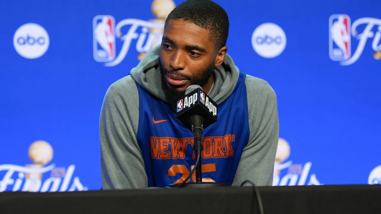 knicks’ mikal bridges ‘could’ reportedly be moved depending on if one thing happens