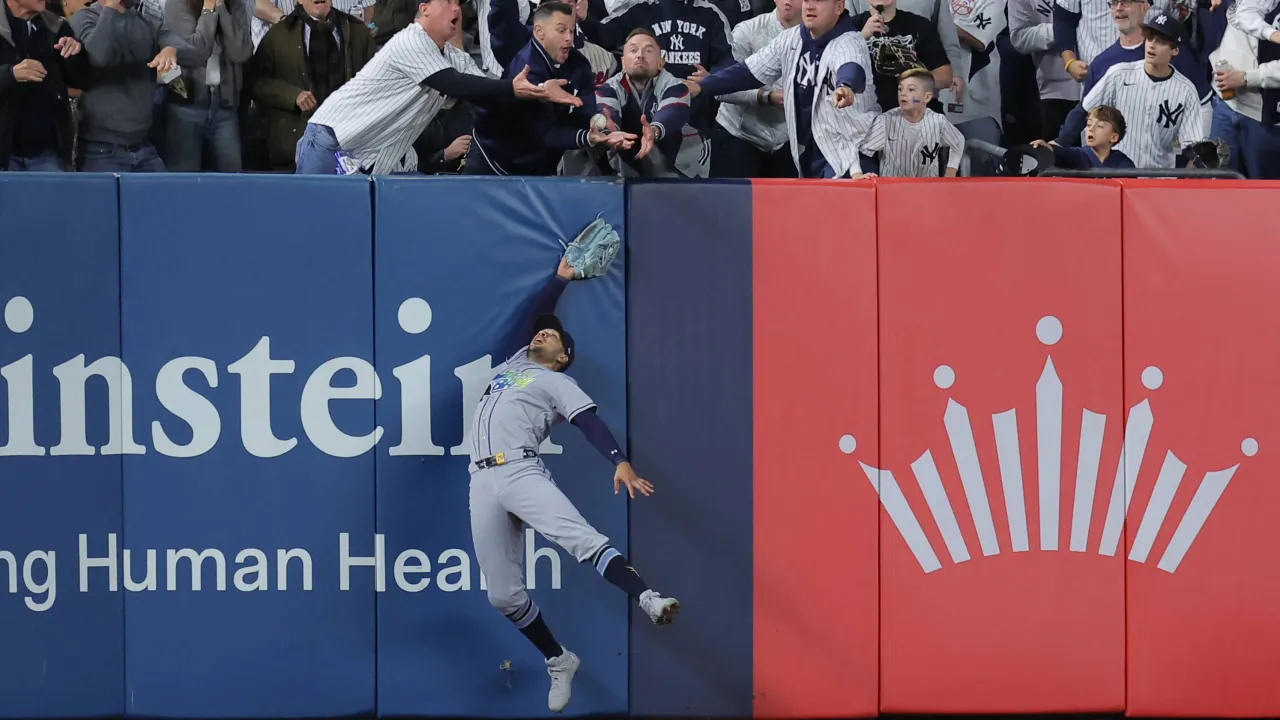 yankees fan interference, explained: why anthony volpe’s home run being called back was right decision