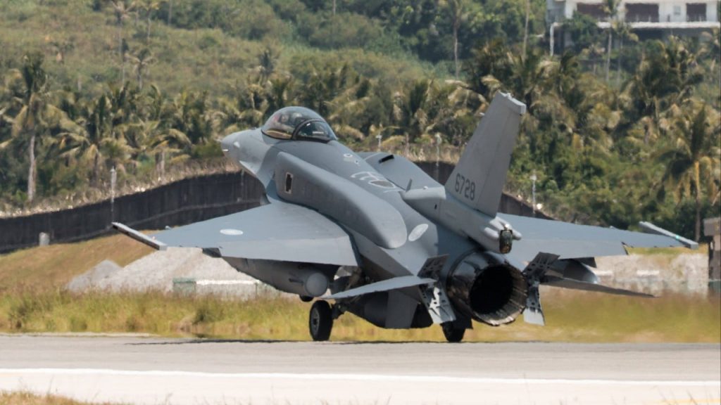 taiwan hails f 16v delivery as sign us support holds after xi trump summit