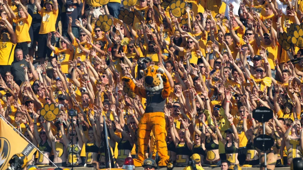 missouri football offensive lineman in need of heart transplant