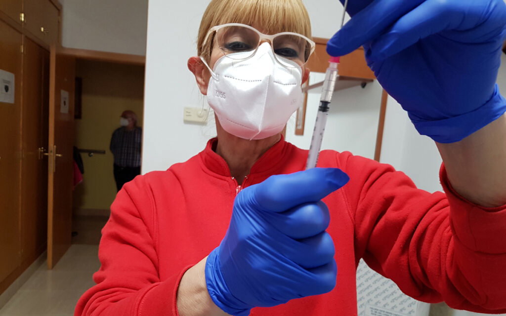 flu and covid jabs on the costa del sol « euro weekly news